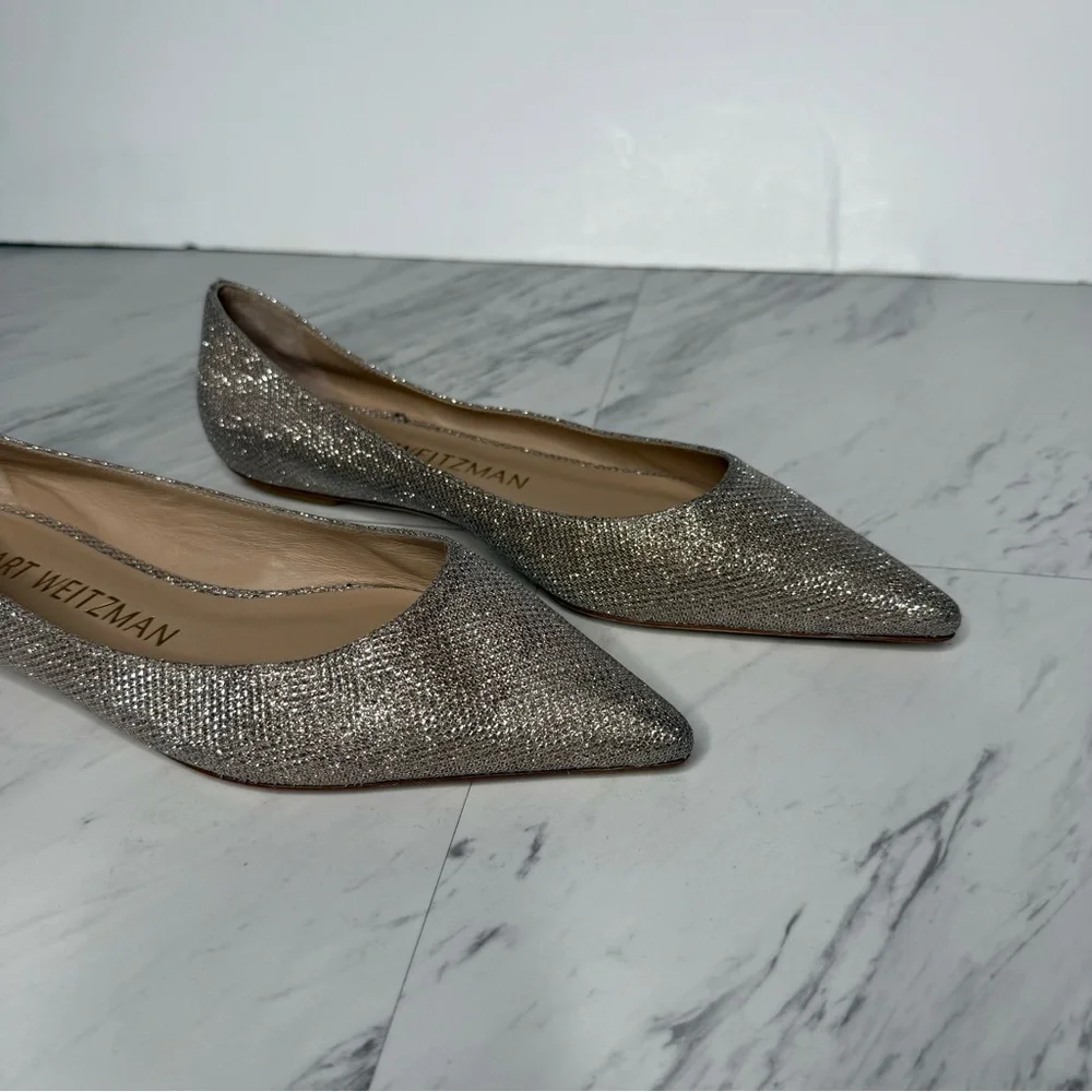 Stuart Weitzman Pointy Toe Gold Sliver Glitter Flat 8B